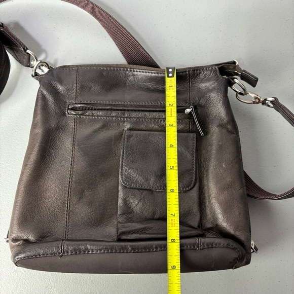 Gun Tote'n Mamas Brown Crossbody Purse Medium Shoulder Strap Concealed Carry - Picture 2 of 13